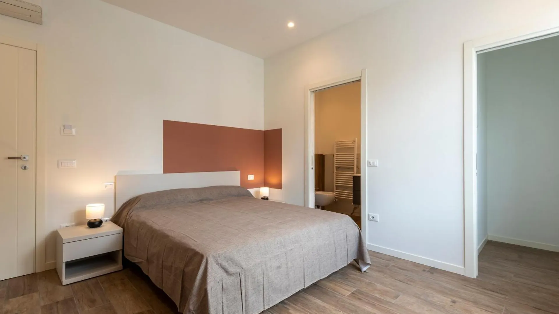 Iarsera Rooms And Apartment Lucca