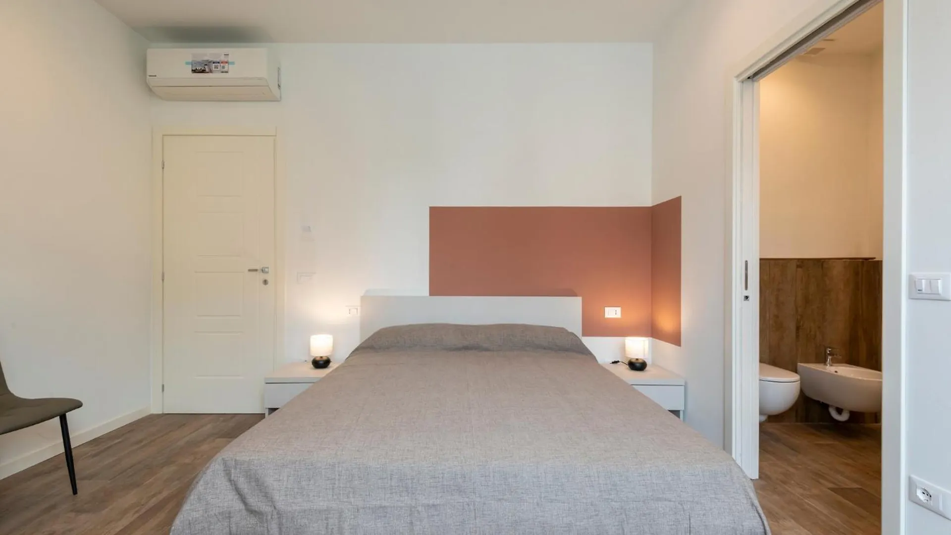 Guest house Iarsera Rooms And Apartment Lucca Italy