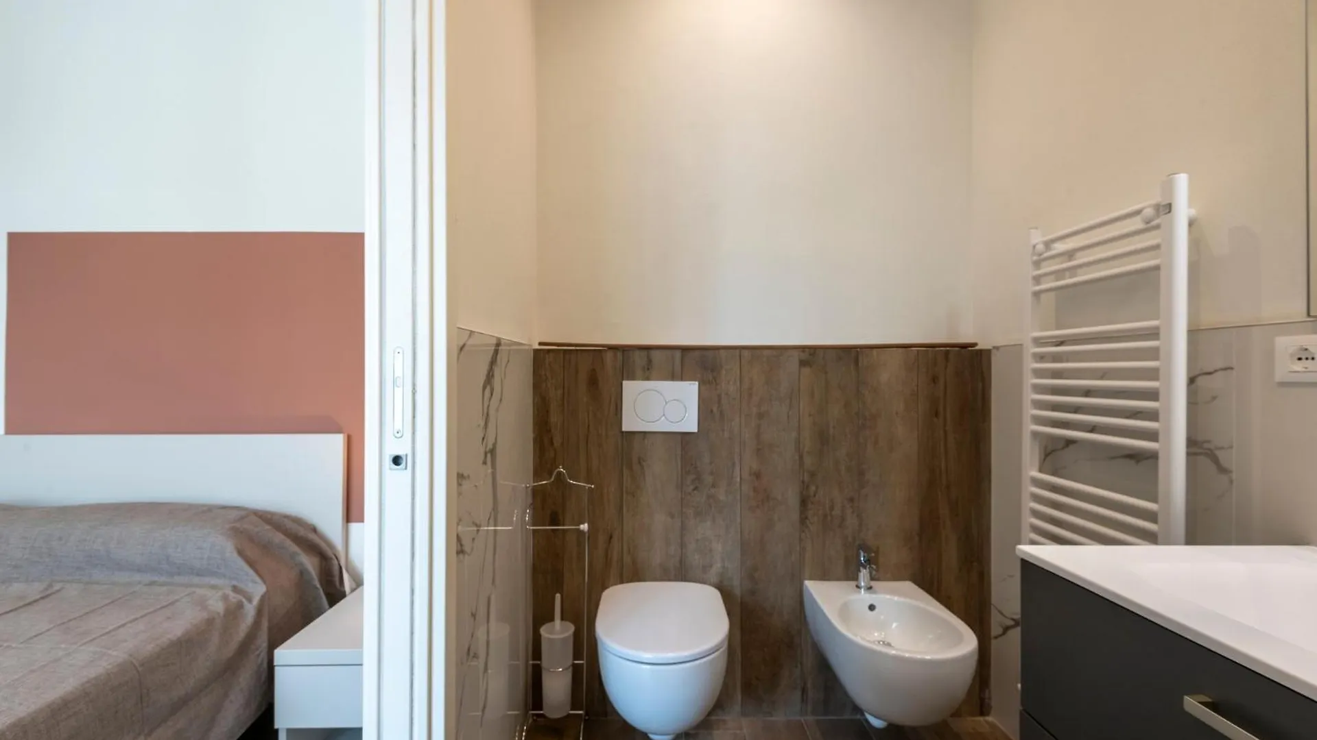 Iarsera Rooms And Apartment Lucca 0*,