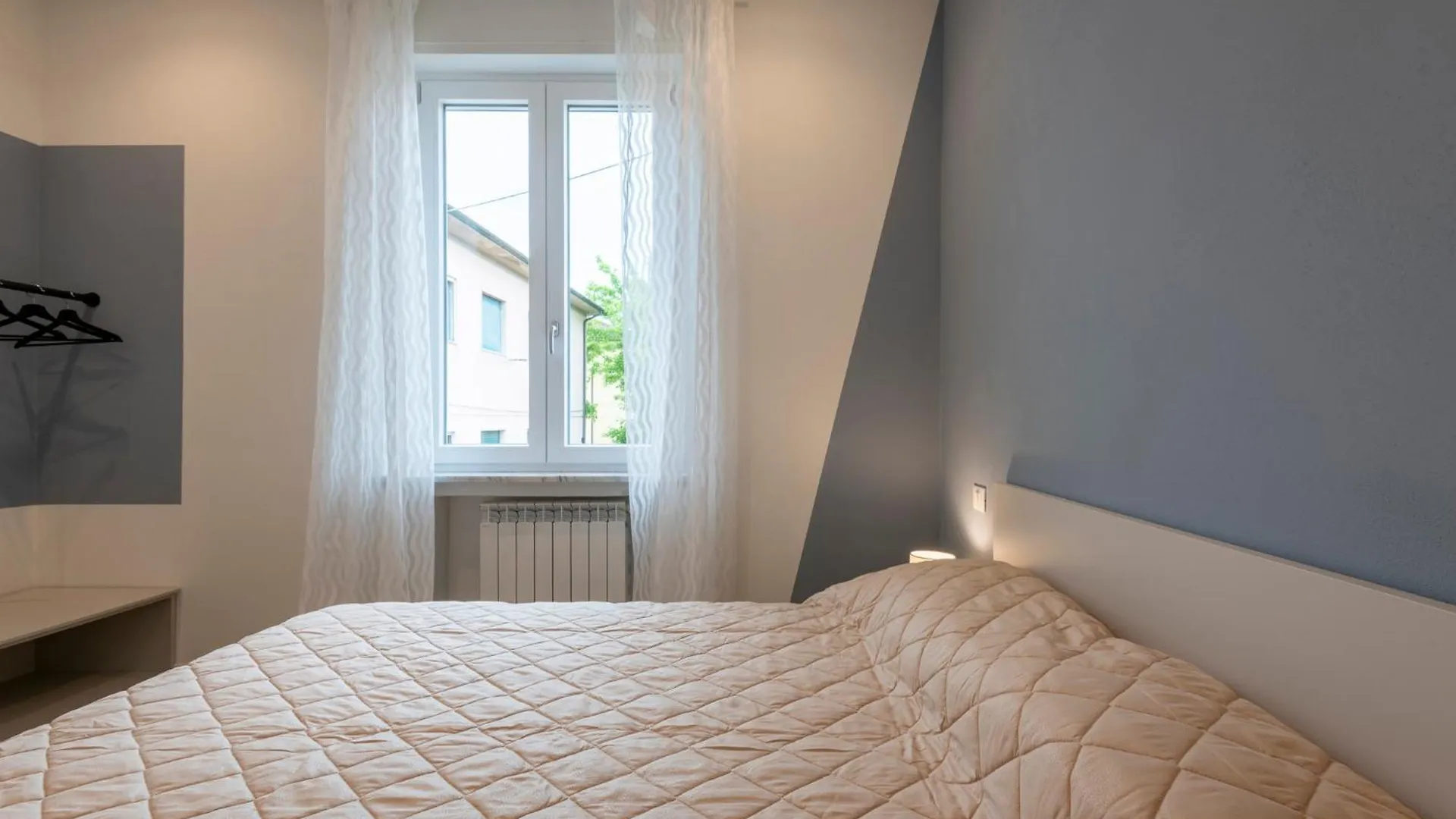 Iarsera Rooms And Apartment Lucca Guest house